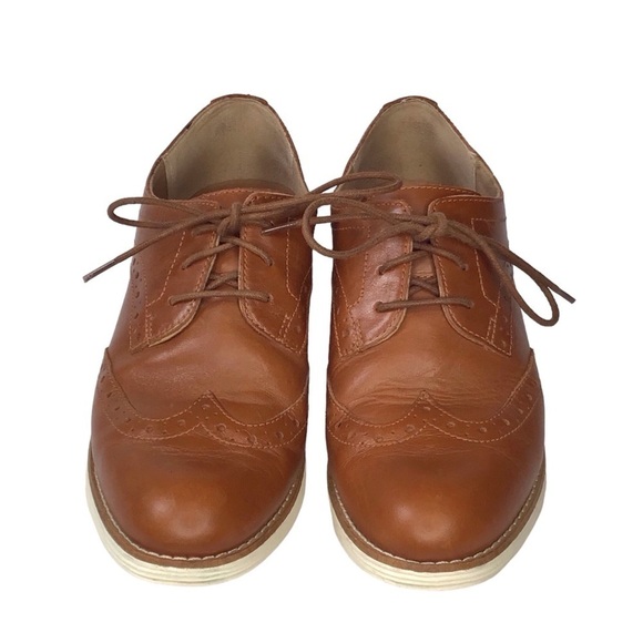 Cole Haan Original Grand Wingtip Sneaker in Woodbury Leather Size 7. - Picture 1 of 9